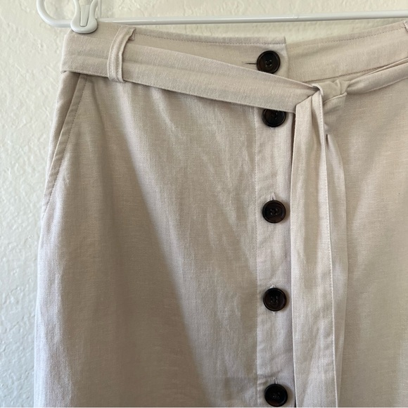 Banana republic front button linen midi skirt size 00 petite - Picture 3 of 8